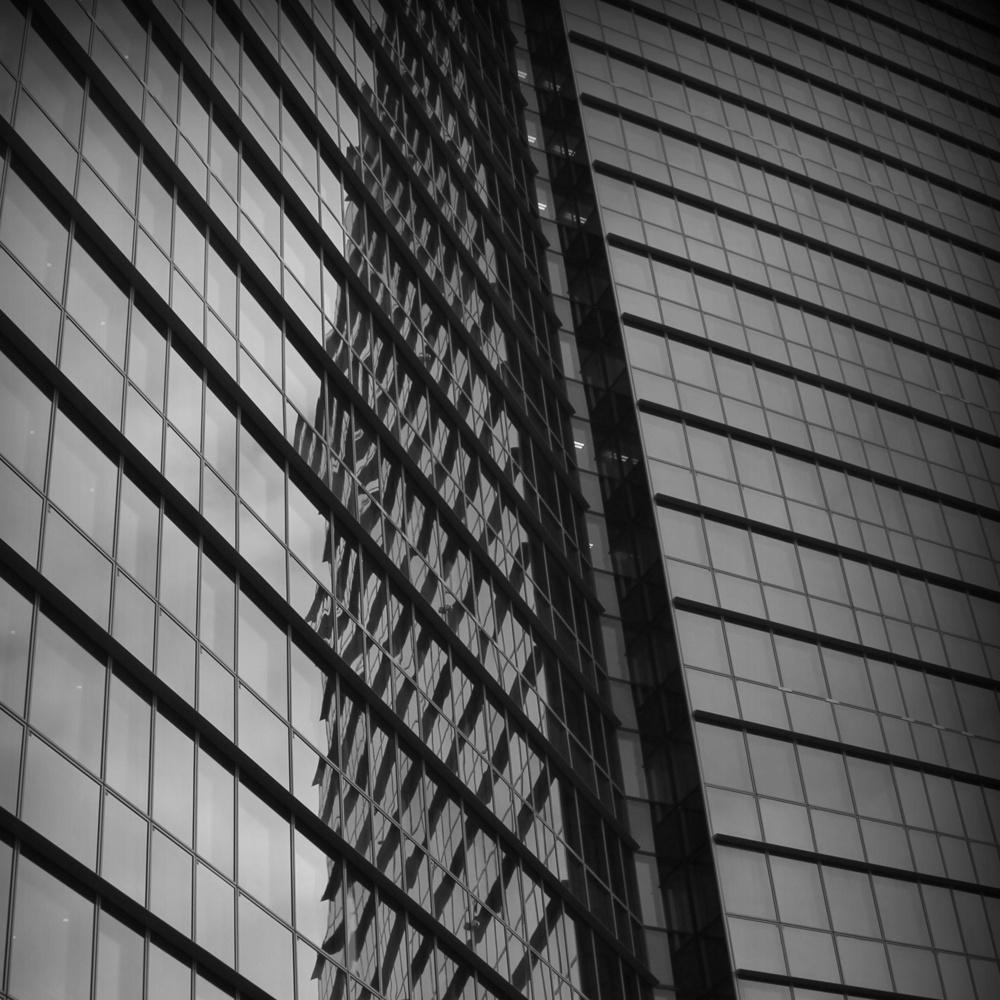 The Enterprise Guide to Product-Aligned Engineering Teams in a Distributed World