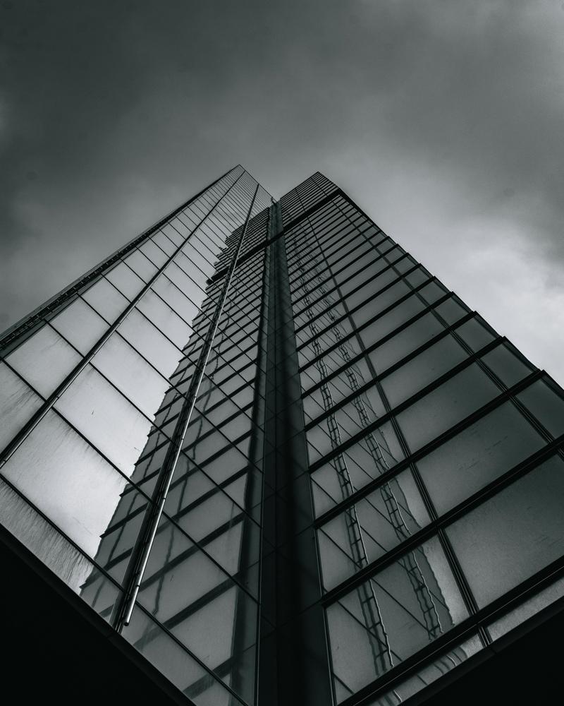 How to Staff a Software Engineering Team for a Legacy Modernization Programme